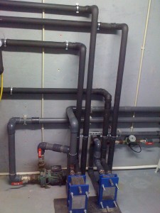 Sistema de águas para refrigeração-aquecimento